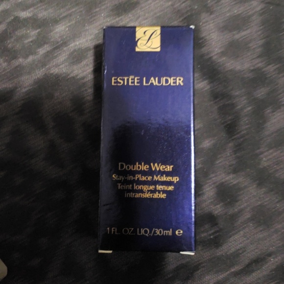 Estee Lauder Other - Estee lauder double wear foundation